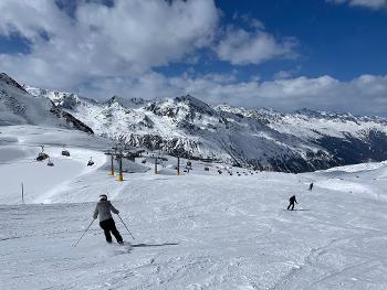 Skiing in Obergurgl 