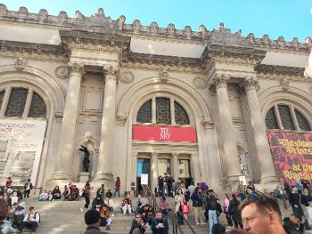 The Met!!