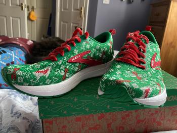 Christmas running shoes