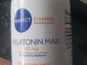 Photo of Melatonin Max bottle.