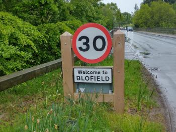 Welcome to Blofield sign