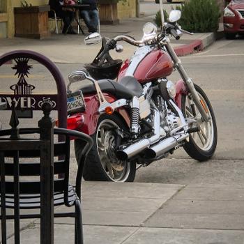 2008 dyna super glide custom , stage 2  at the coffee shop
