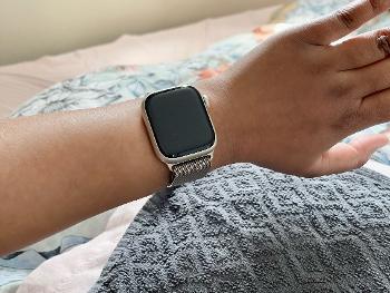 Tos Apple Watch placement on wrist