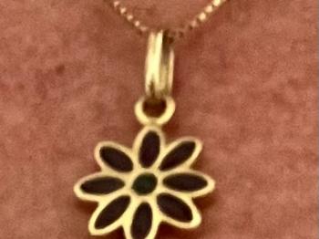 A golden sunflower necklace 