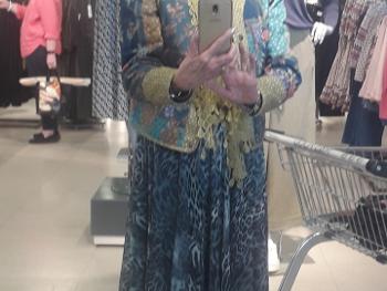 Photo taken yesterday on my shopping trip x