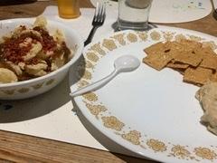 Salad, hummus and gluten free crackers 
