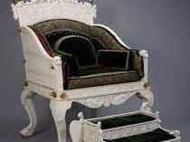 Throne with footstool