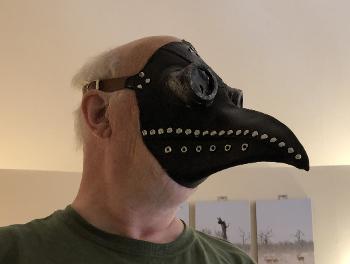 Fbirder in his covid mask