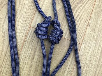 Rope with knot handles