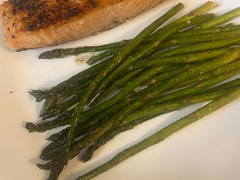 Salmon and asparagus 